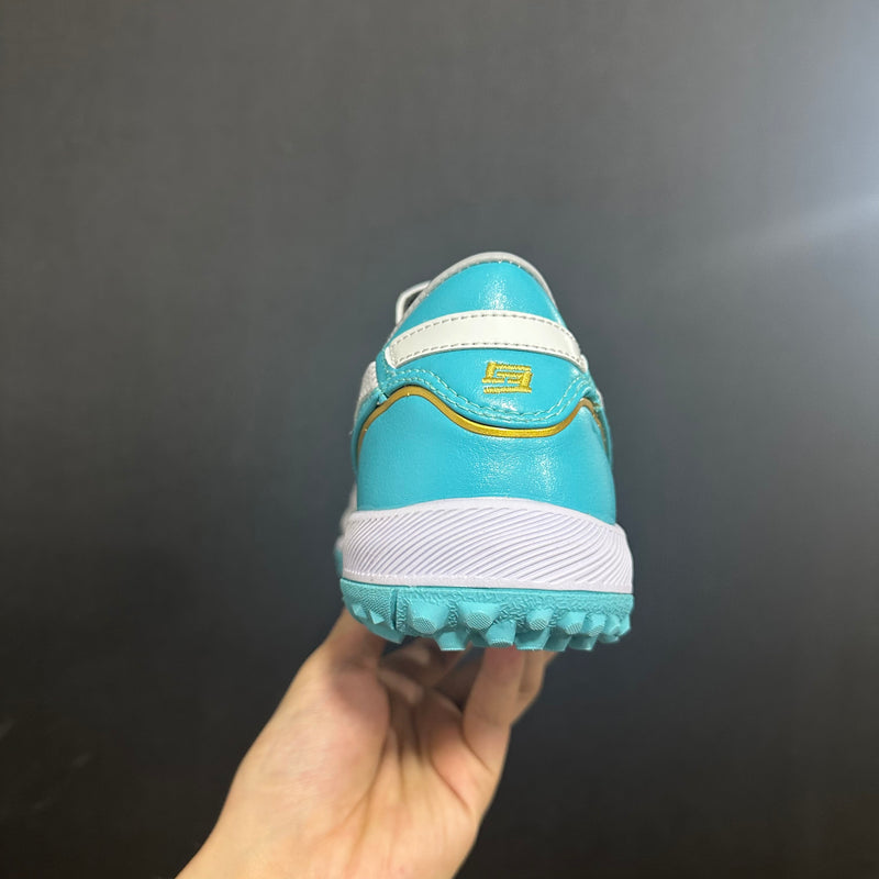 Asics Japan - Society