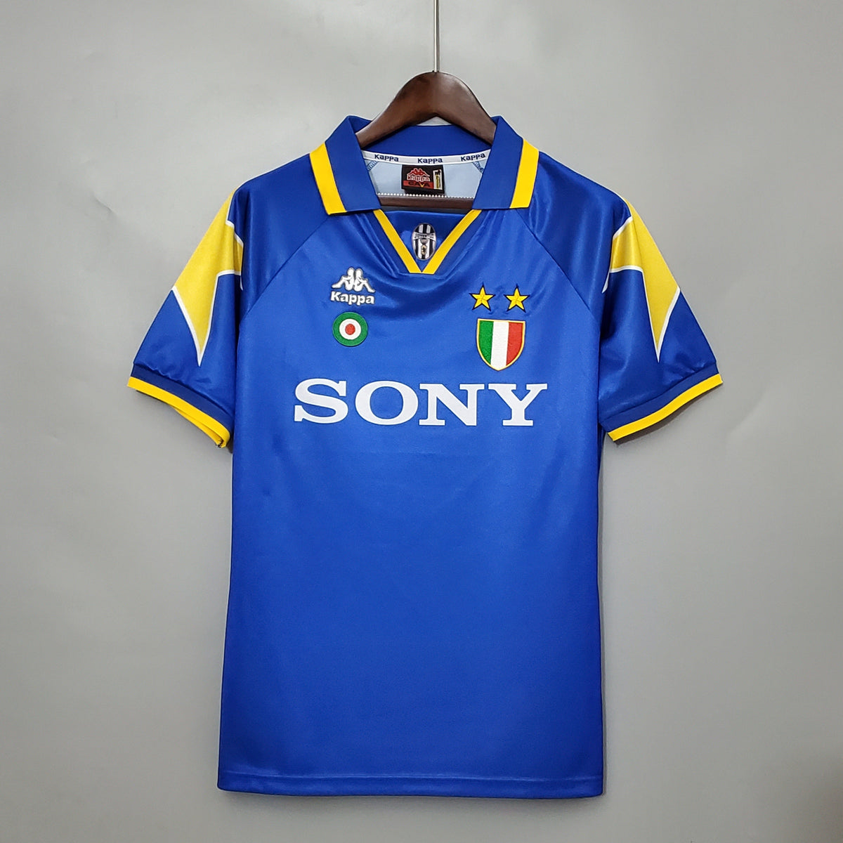 Camisa Reserva Juventus 95/97 - Versão Retrô