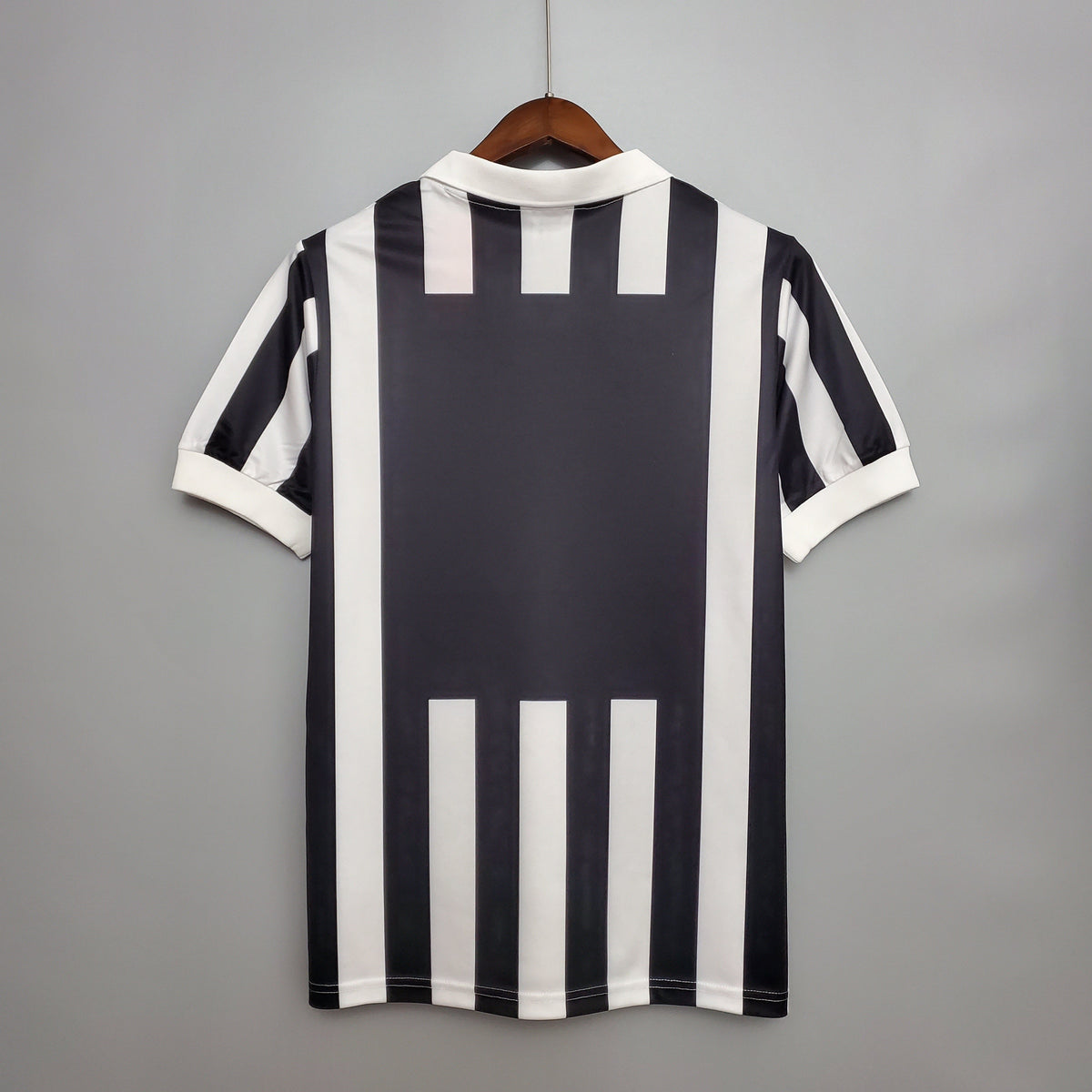 Camisa Titular Juventus 84/85 - Versão Retrô