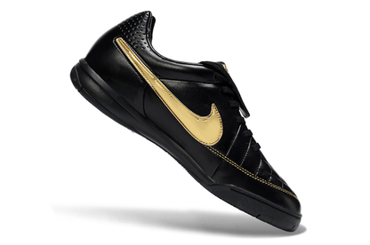 Nike Tiempo R10 preta com dourado