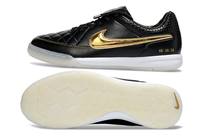 Nike Tiempo R10
