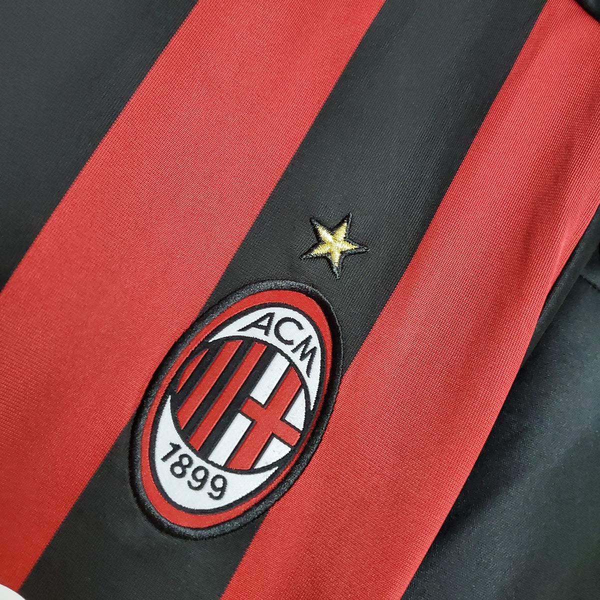 Camisa Titular do Milan 09/10 - Versão Retrô