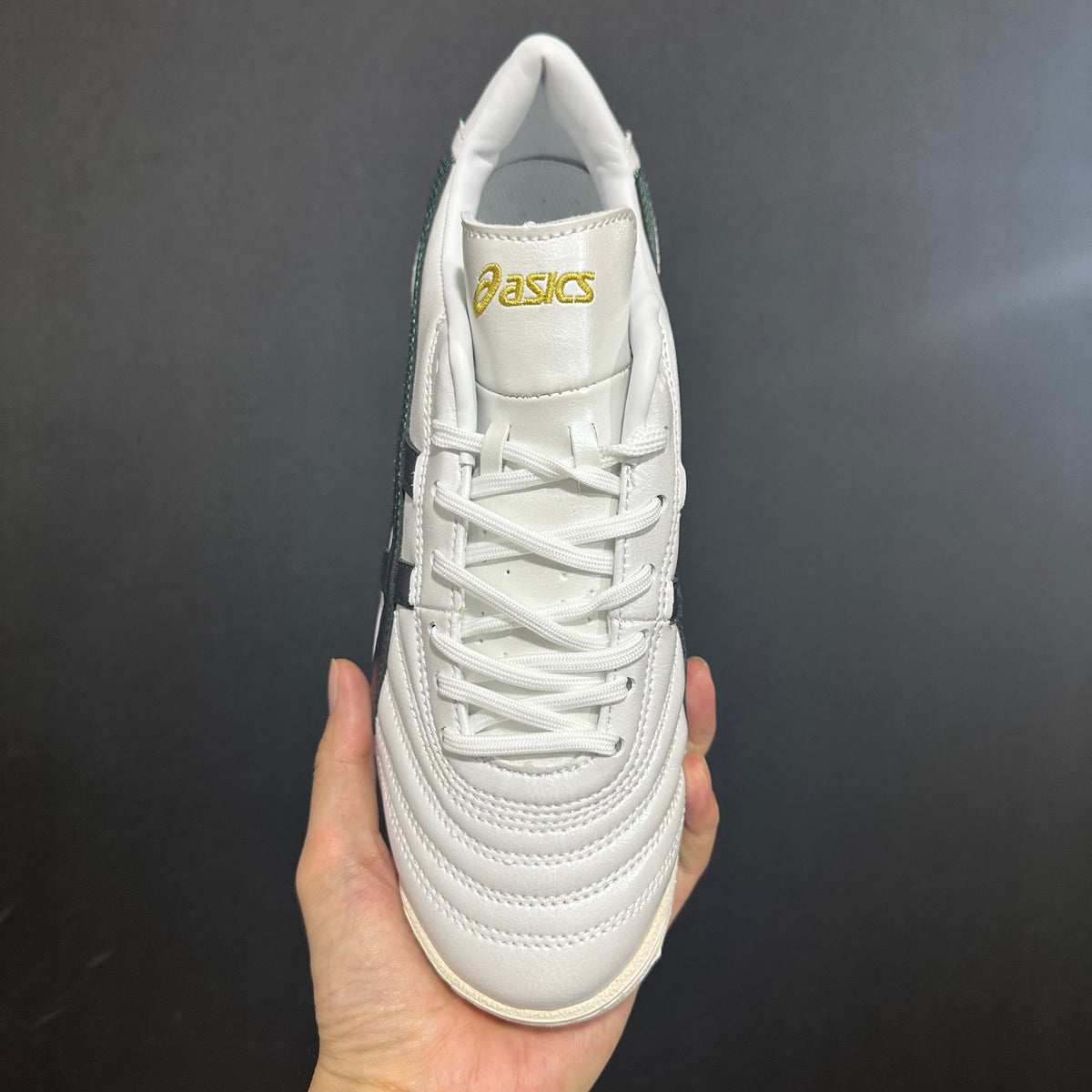 Asics Japão - Sociedade