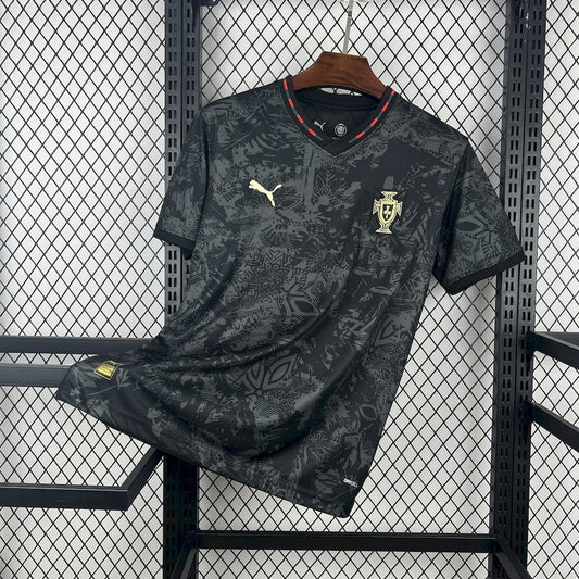 Camisa da Seleção de Portugal Edição Especial 2026/27 - Puma Torcedor Masculina - Preta
