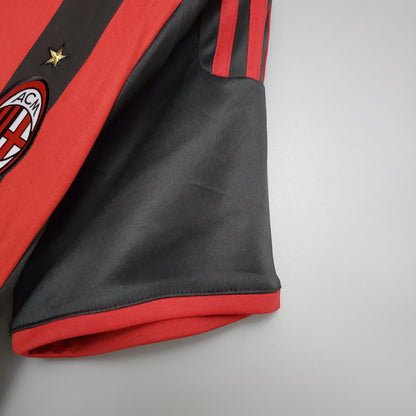 Camisa Titular do Milan 09/10 - Versão Retrô