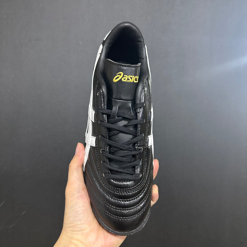 Asics Japan - Society