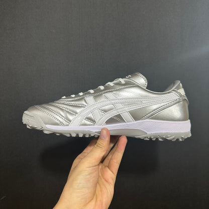 Asics Japão - Sociedade