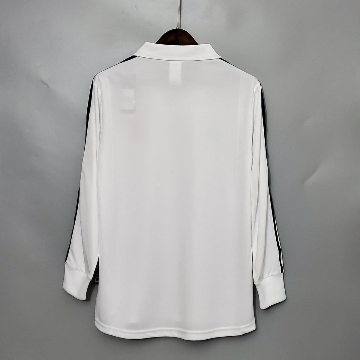 Camisa Titular do Real Madrid 2002 - Versão Retrô Manga Comprida