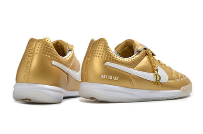 Nike Tiempo R10 Dourada