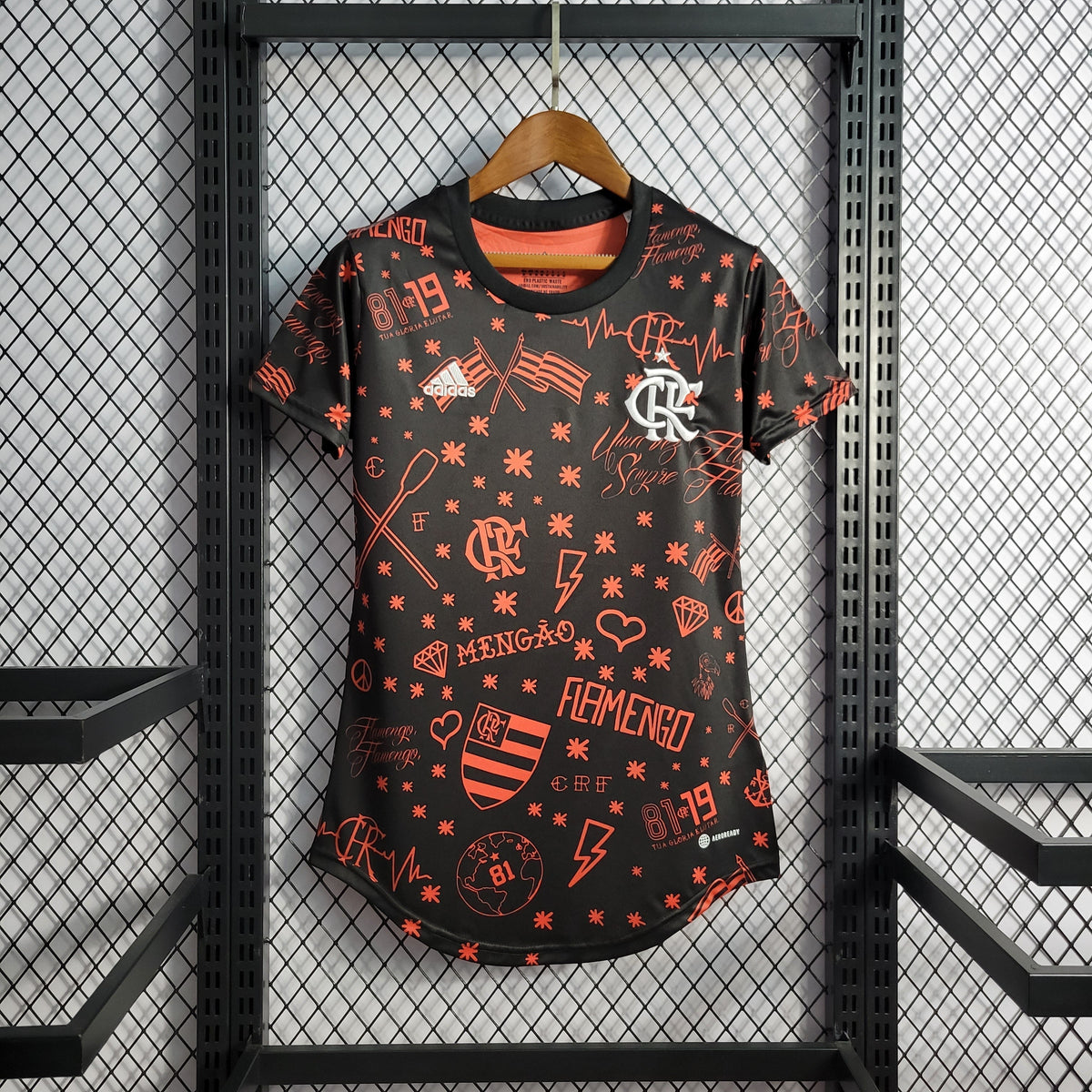 Camisa Pré-Jogo Flamengo 22/23 - Versão Feminina