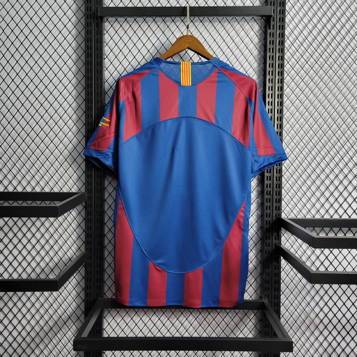 Camisa Titular do Barcelona 2006 - Versão Retrô