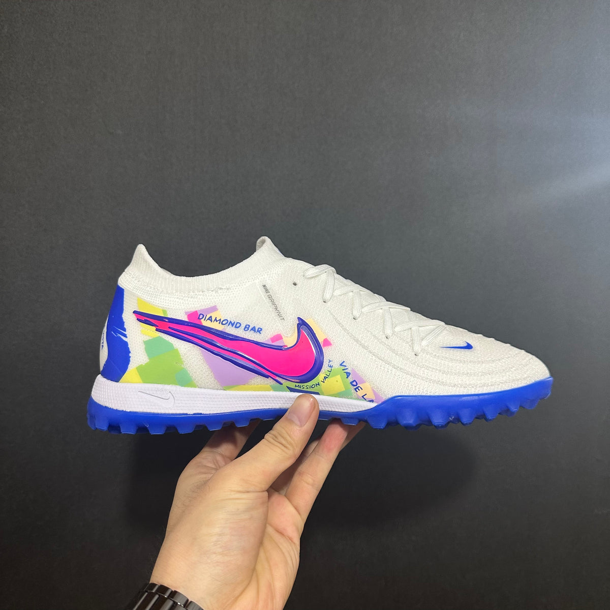 NIKE PHANTOM GX2