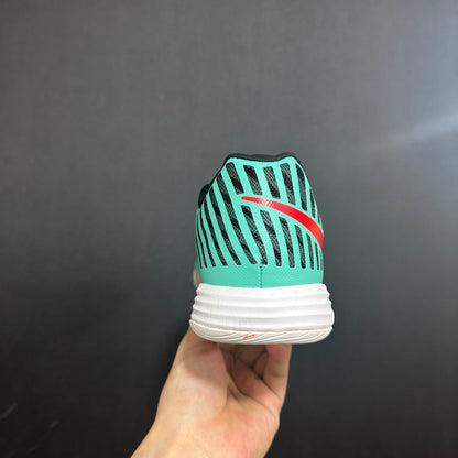 NIKE LUNAR GATO IC