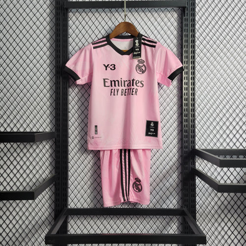 Kit Infantil Real Madrid Rosa 22/23