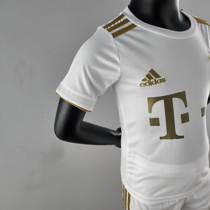 Kit Infantil Reserva Bayern 22/23