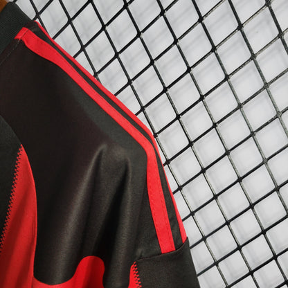 Camisa Titular do Milan 10/11 - Versão Retrô