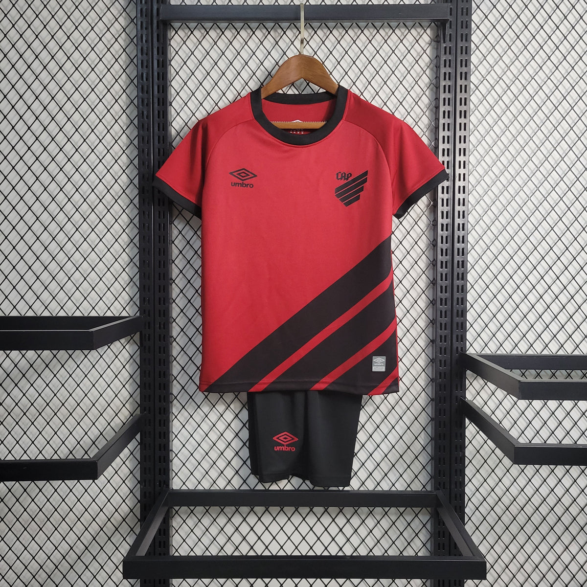 Kit Infantil Titular Athletico Paranaense 23/24