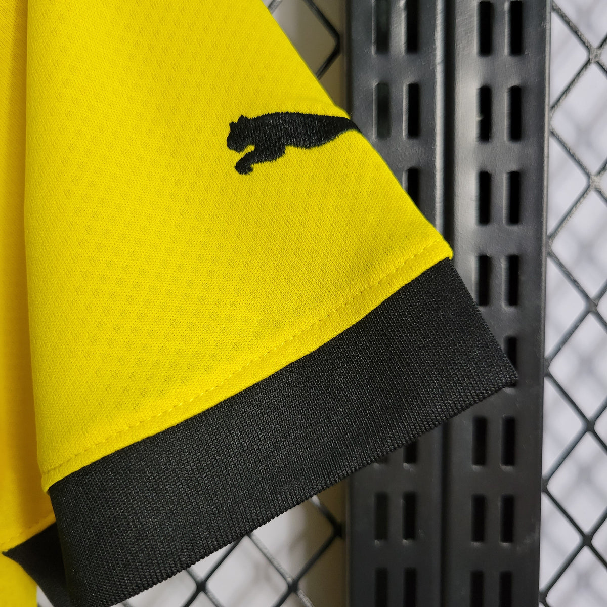 Camisa Titular Borussia Dortmund 22/23 - Versão Feminina