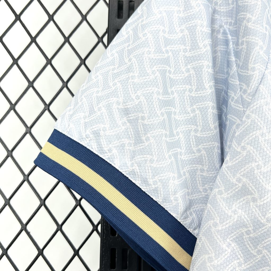 Camisa Reserva da Seleção da Itália 2026/27 - Adidas Masculina Torcedor - Branca/Azul