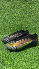 Nike Mercurial Edição Especial - 40 (Campo) - Pronta entrega