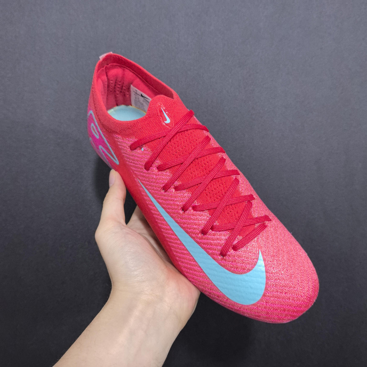 Nike Mercurial - Travas Mistas
