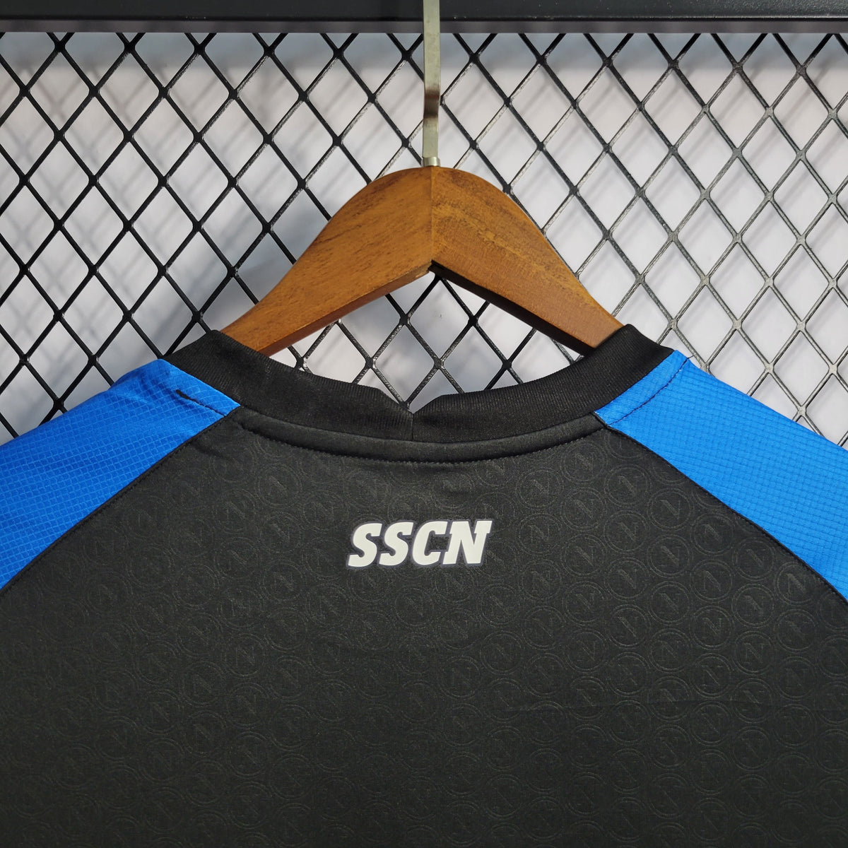 Camisa de Treino Napoli Preta 22/23 - Versão Torcedor