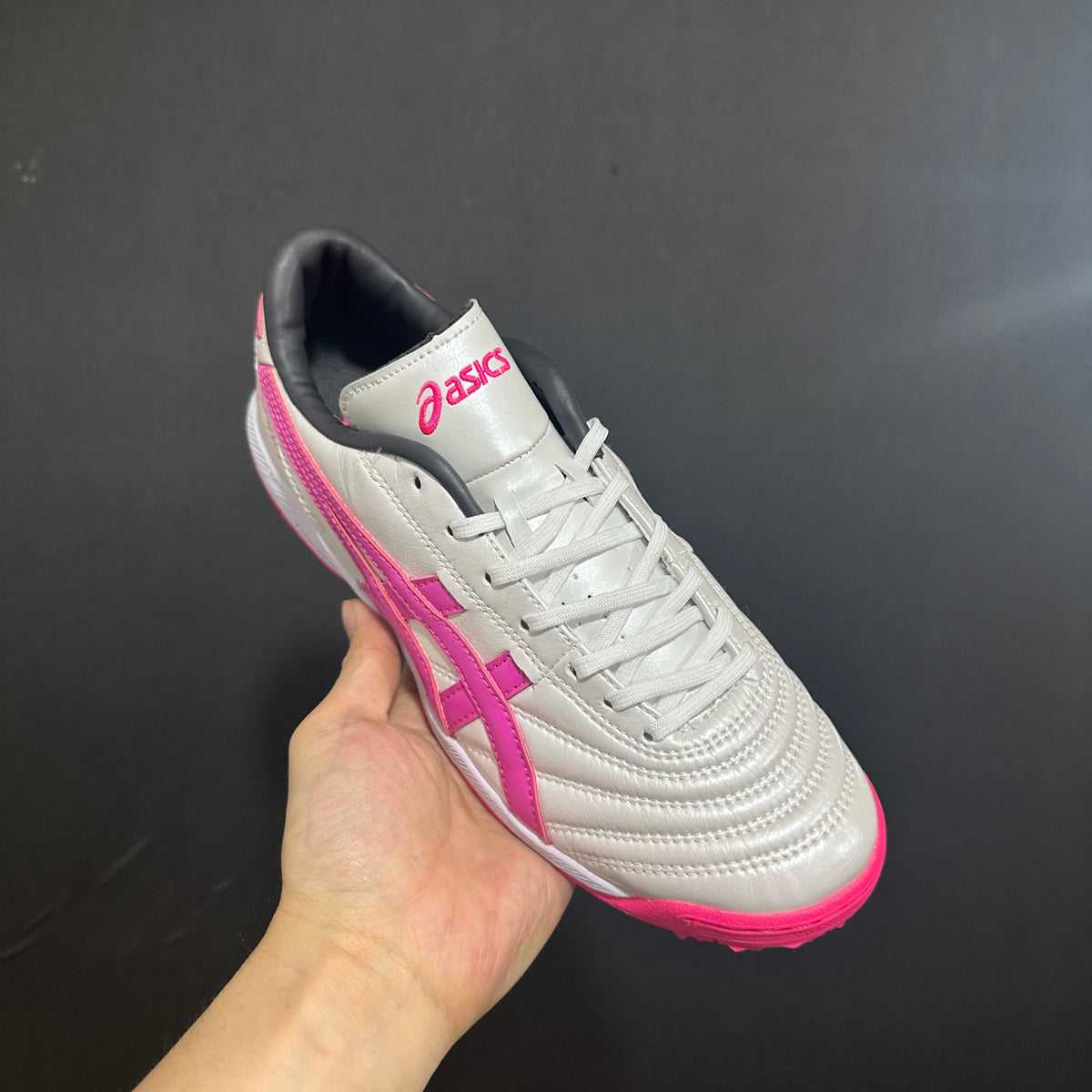 Asics Japão - Sociedade