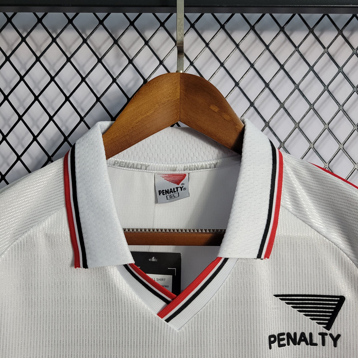 Camisa titular do São Paulo 1999 - Versão retrô