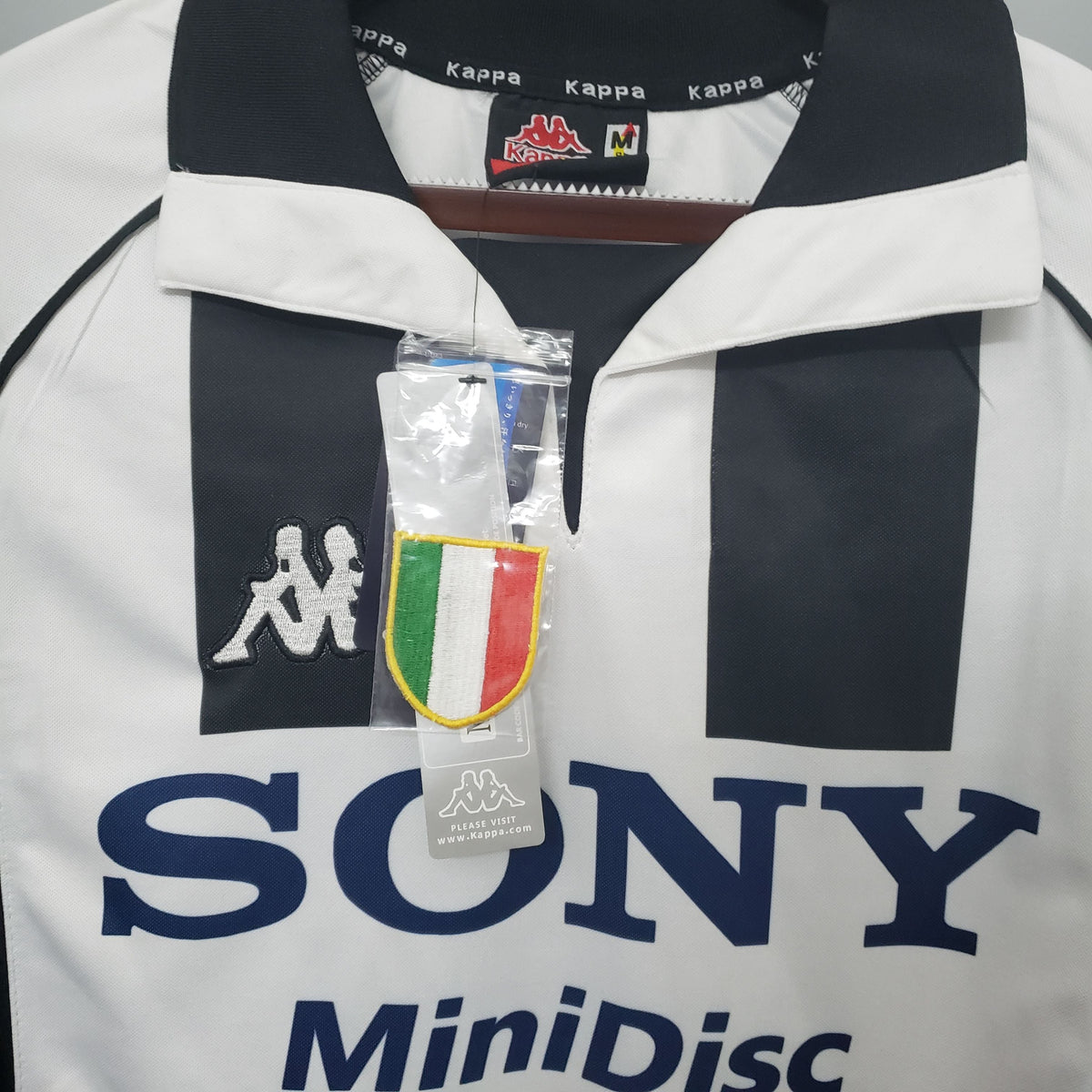 Camisa Titular da Juventus 97/98 - Versão Retrô