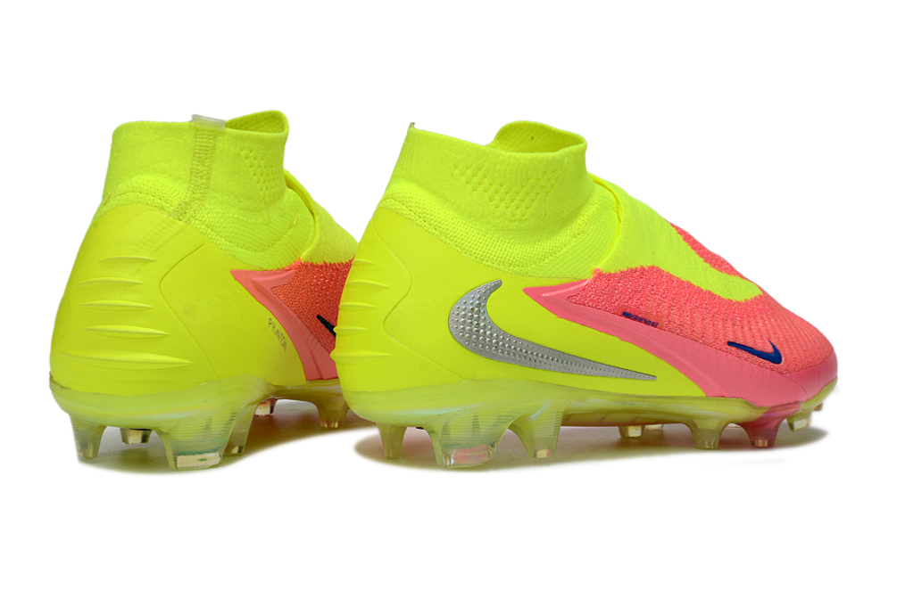 Nike Phantom GX III