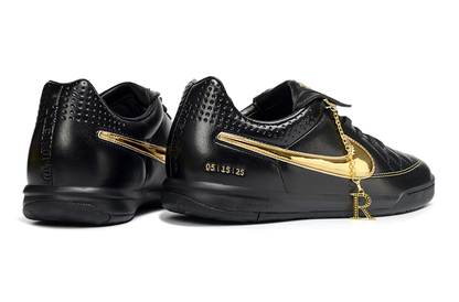 Nike Tiempo R10 preta com dourado