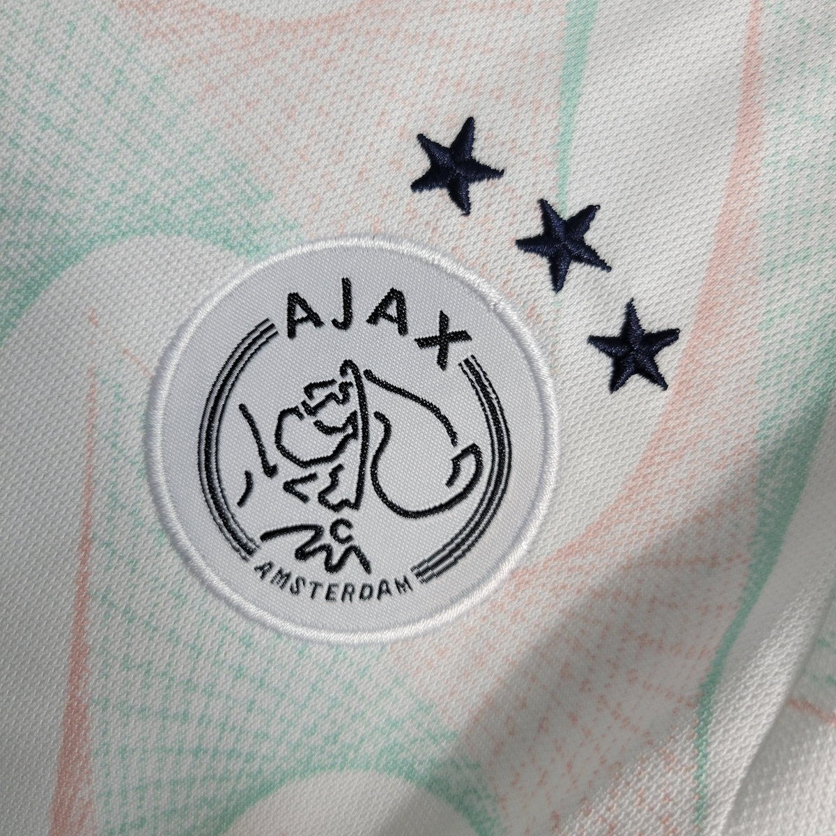 Kit Infantil Ajax Reserva 23/24