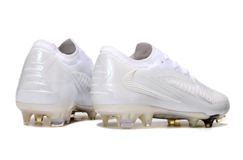 Nike Phantom GX III