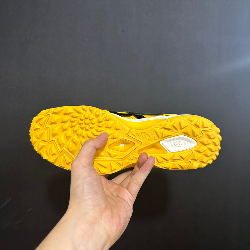 Asics Japan - Society