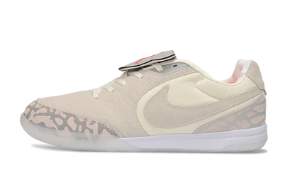Nike Tiempo Street Gato - Edição Especial