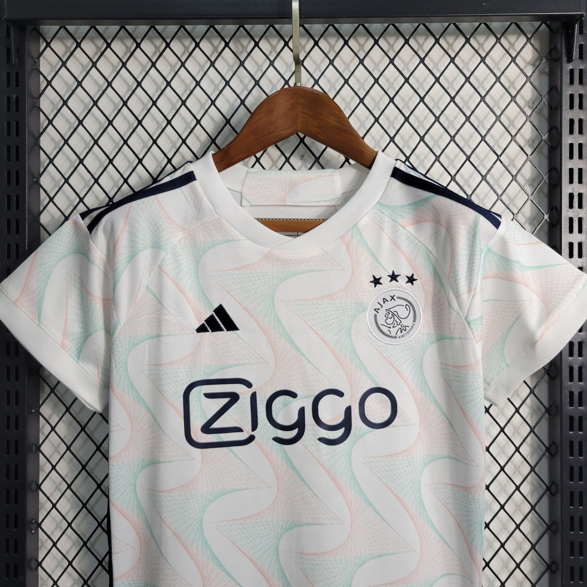 Kit Infantil Ajax Reserva 23/24