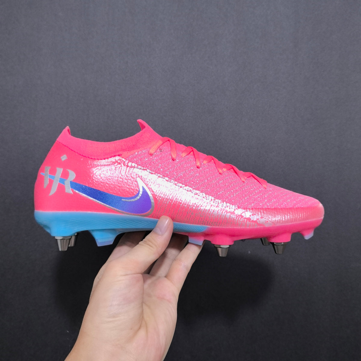 Nike Mercurial - Travas Mistas