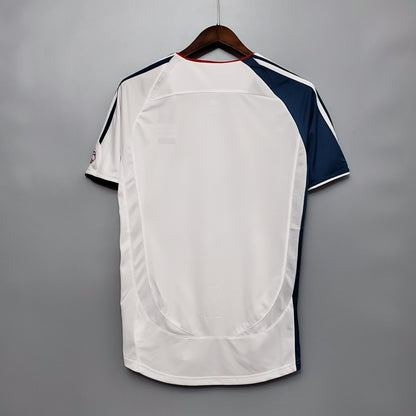 Camisa reserva do Liverpool 06/07 - Versão Retrô