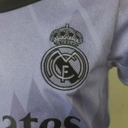 Kit Infantil Reserva Real Madrid 22/23