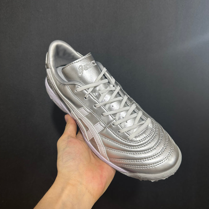 Asics Japan - Society