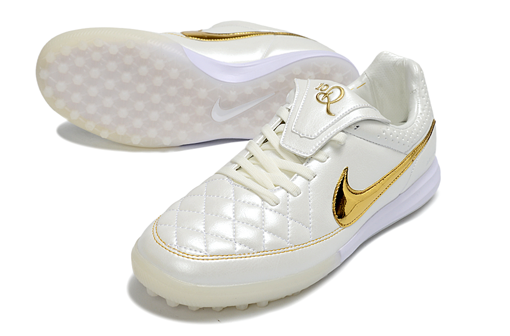 Nike Tiempo R10 - Society