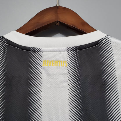 Camisa Titular da Juventus 11/12 - Versão Retrô