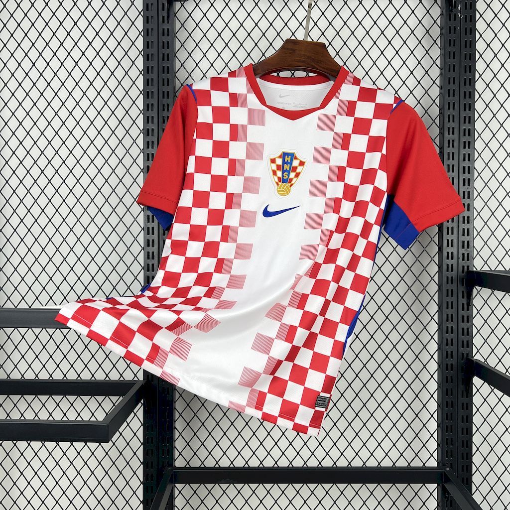 Camisa da Seleção da Croácia Home 2026/27 - Nike Torcedor Masculina - Branca/Vermelha