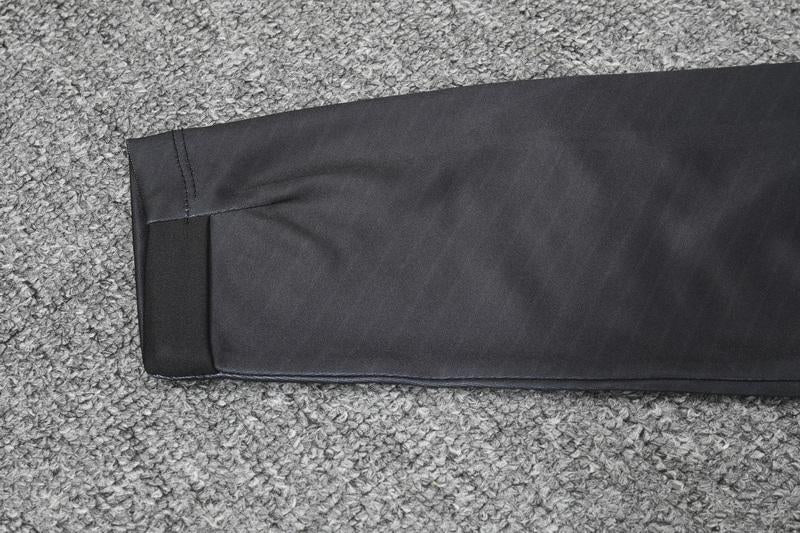 Conjunto de Treino Liverpool 25/26