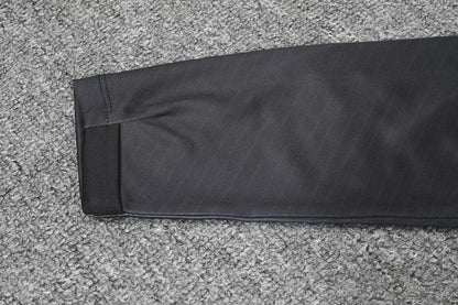 Conjunto de Treino Liverpool 25/26