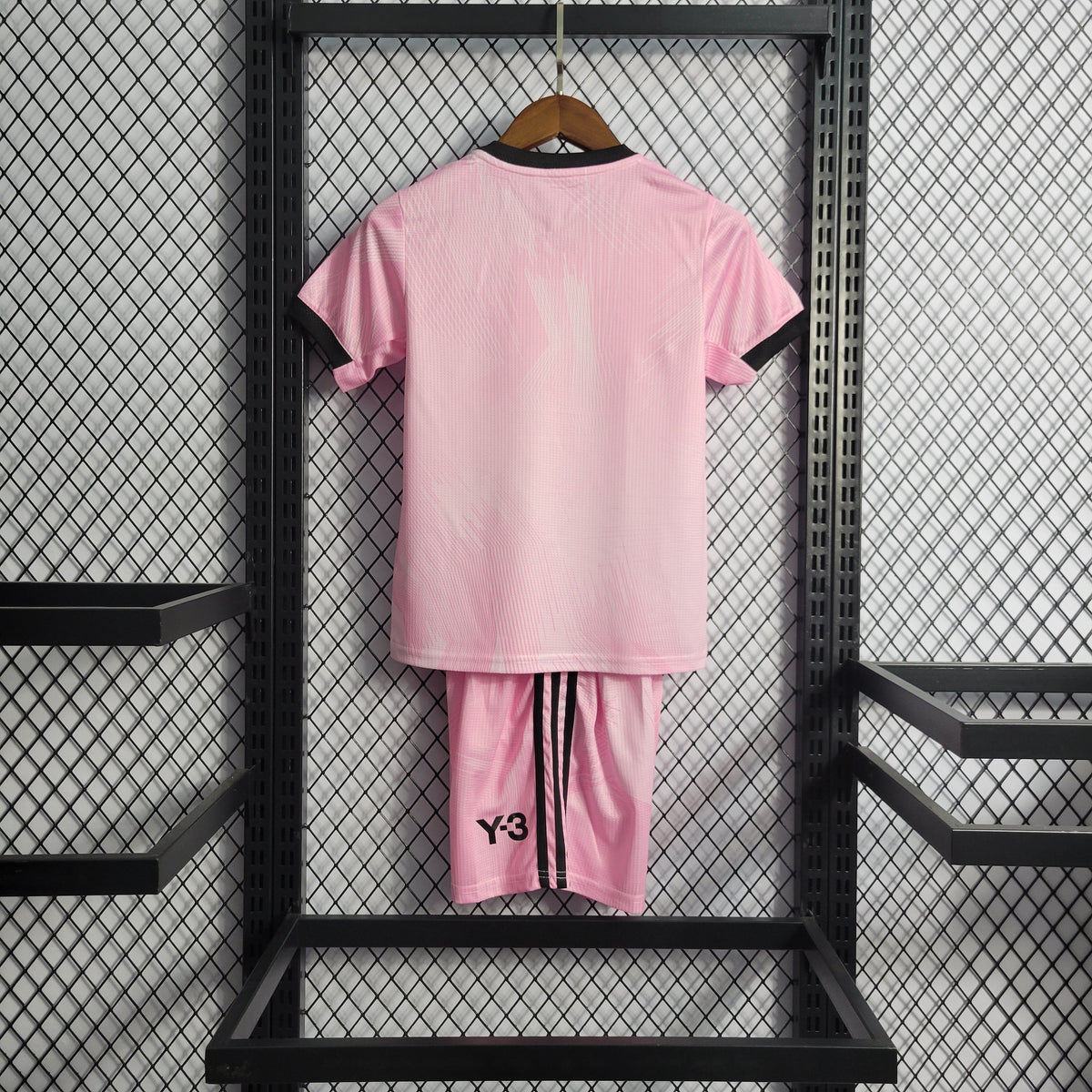 Kit Infantil Real Madrid Rosa 22/23