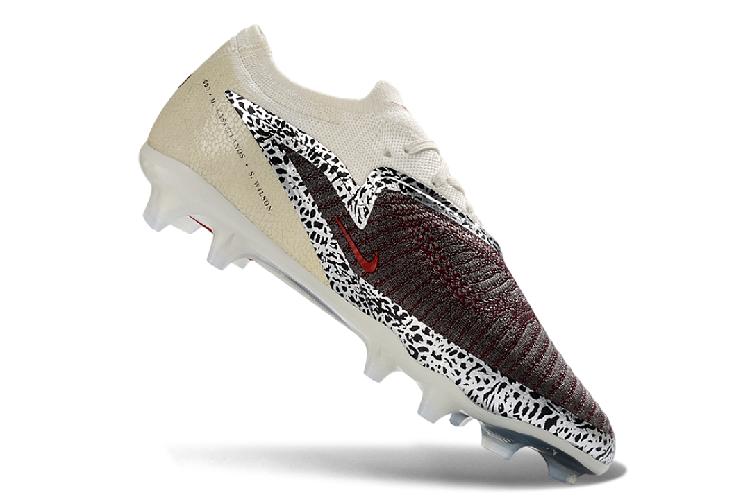 Nike Phantom GX III