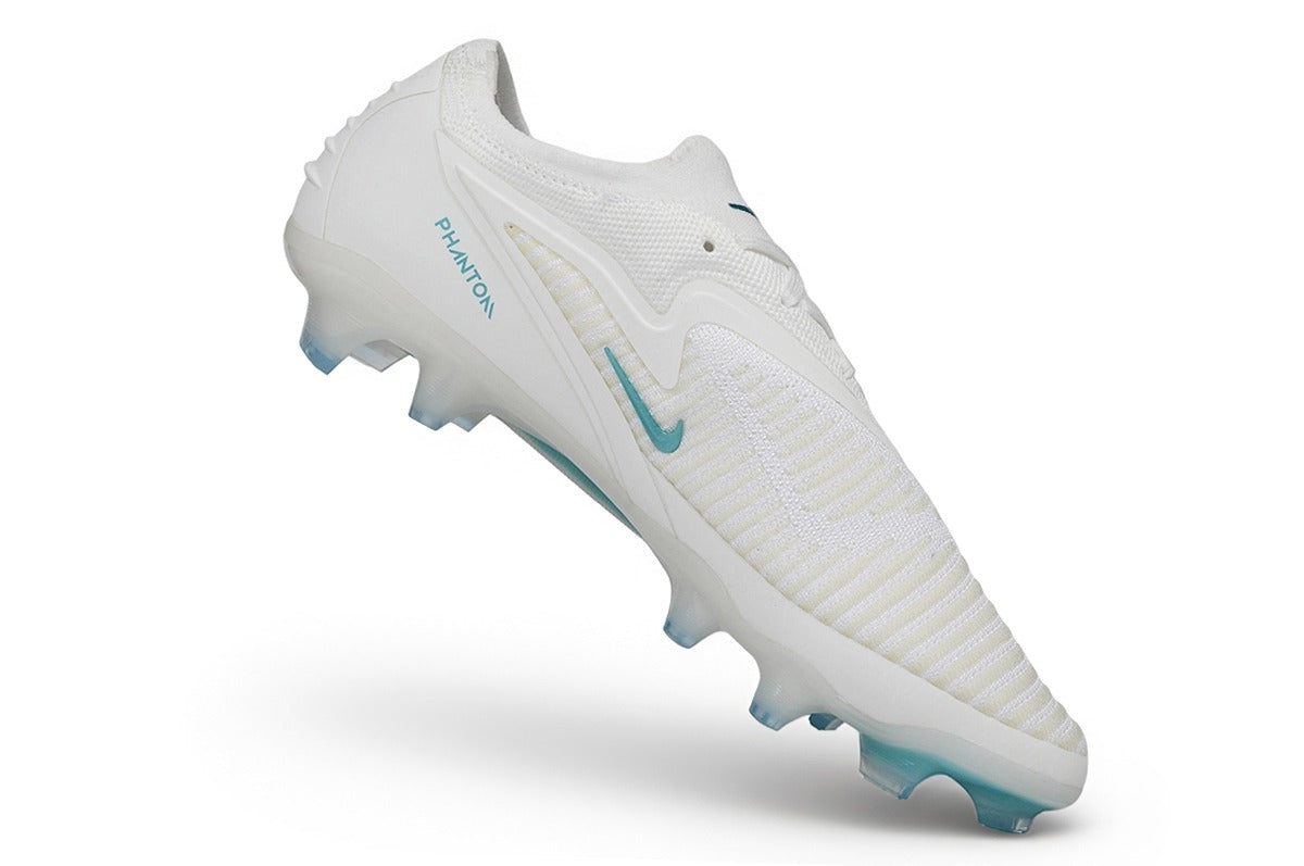 Nike Phantom GX III