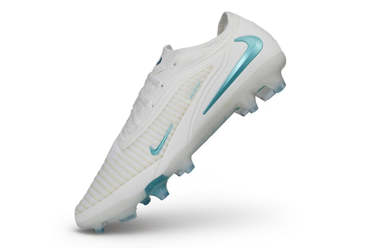 Nike Phantom GX III