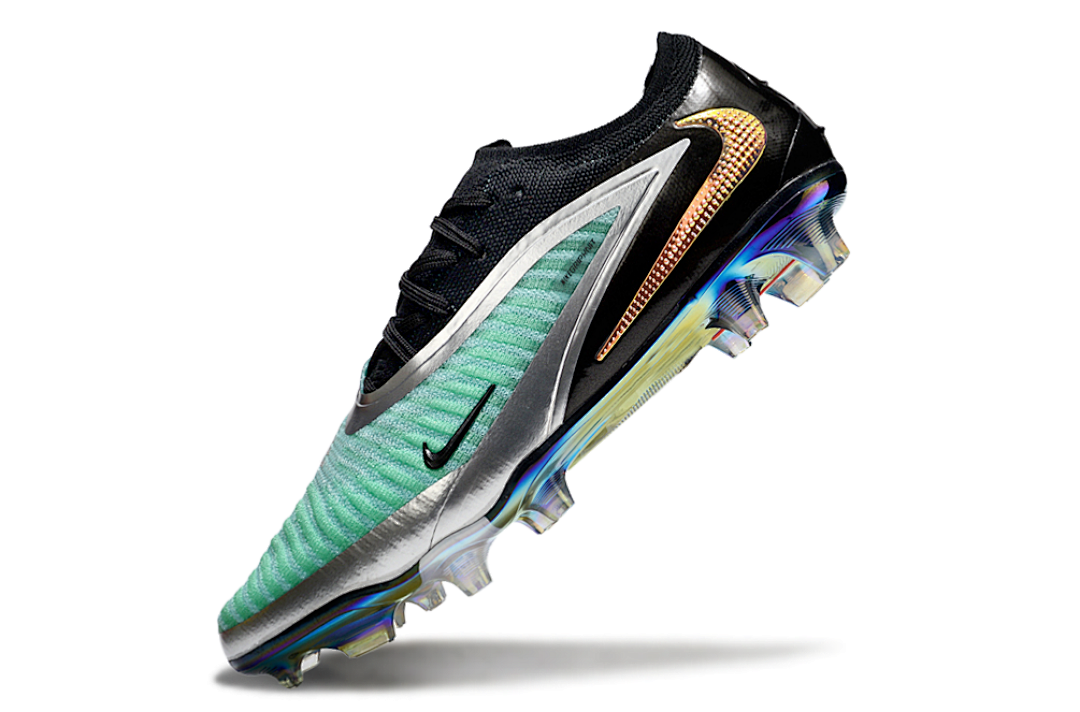 Nike Phantom GX III